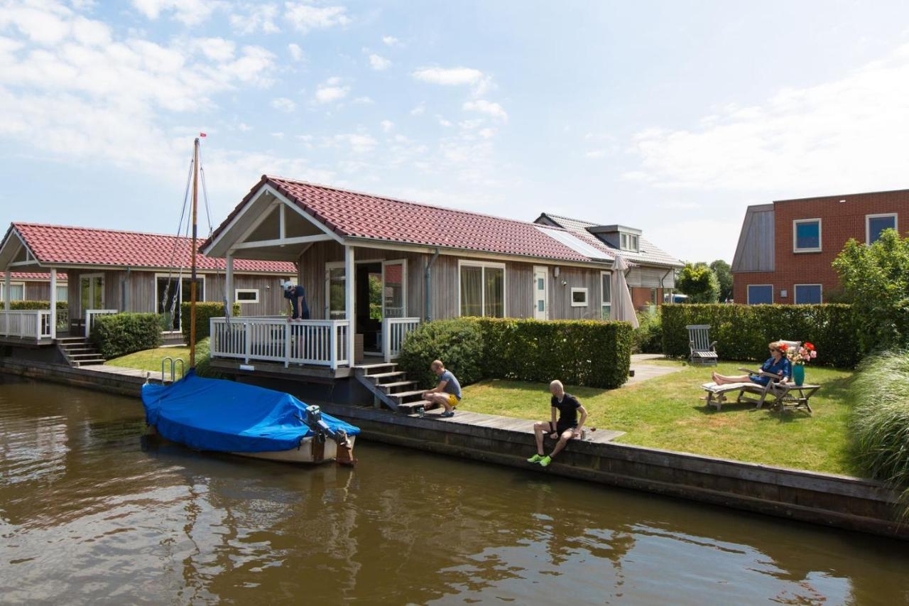 Hotel Recreatiepark Tusken De Marren Akkrum Esterno foto